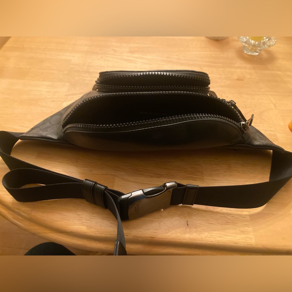 Coach Track Belt Bag In Signature Canvas - Picture 10 of 11